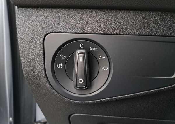 Volkswagen Tiguan cena 175000 przebieg: 10, rok produkcji 2023 z Oborniki Śląskie małe 781